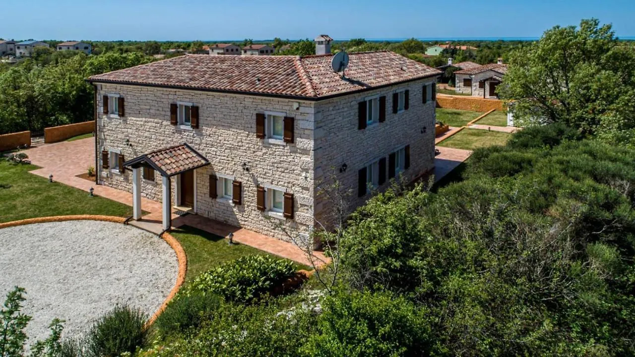 Villa Luxoria Ema Cabrunici Croatia